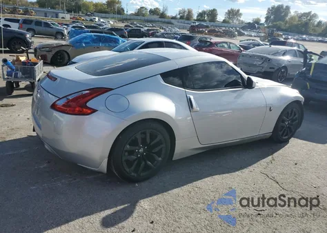 2016 Nissan 370Z Base z USA, uszkodzony, nr VIN JN1AZ4EH3GM934305